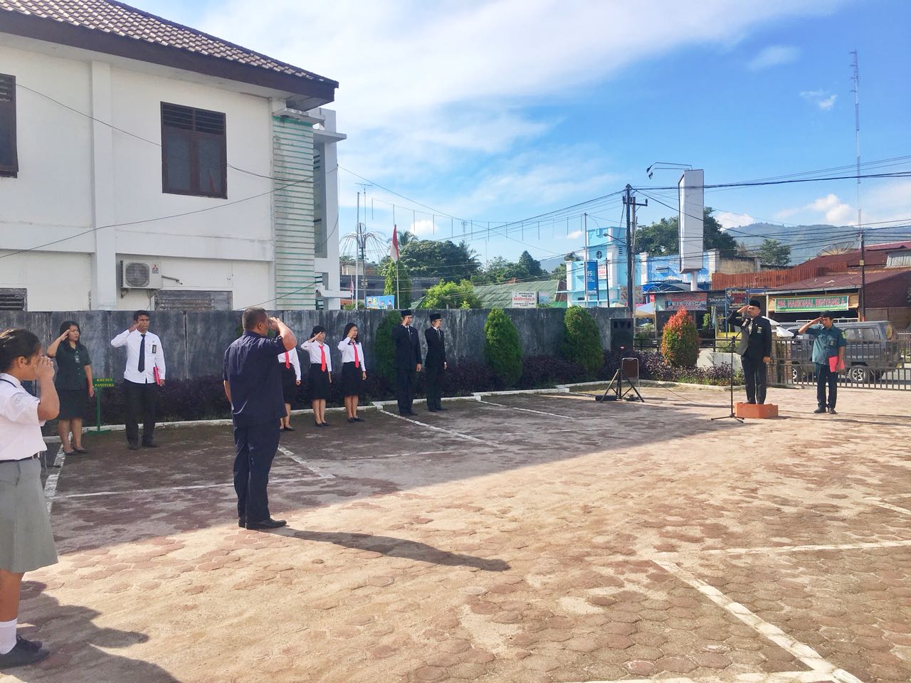 UPACARA PERINGATAN HARI KEBANGKITAN NASIONAL KE 110 TAHUN 2018 PENGADILAN NEGERI BALIGE UPACARA PERINGATAN HARI KEBANGKITAN NASIONAL KE 110 TAHUN 2018 PENGADILAN NEGERI BALIGE